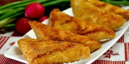 Треугольники из лаваша с сыром