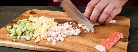 закуска в лаваше из крабовых палочек. Шаг 4