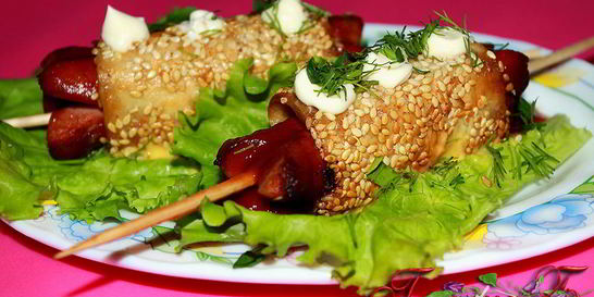 Закусочные сосиски в лаваше