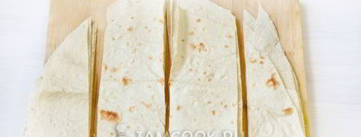 жареный лаваш с колбасой и сыром. Шаг 7