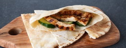 арабская пита с курицей и овощами. Шаг 12