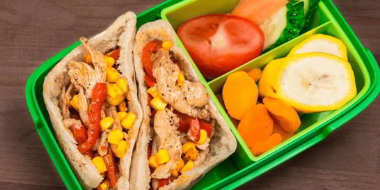 Домашняя пита с курицей