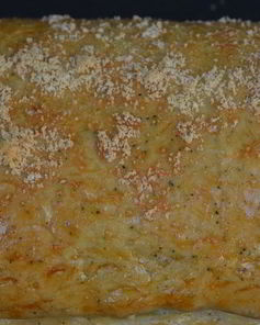 Фокачча фаршированная сладким перцем, розмарином и сыром