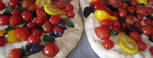 фокачча с ароматными томатами. Шаг 6