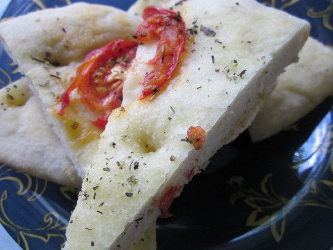 Рецепт фокаччи с томатами