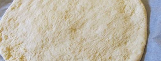 картофельная фокачча с томатами и чесноком. Шаг 4