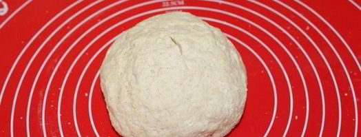 лепешки с мукой, брынзой и моцареллой. Шаг 3