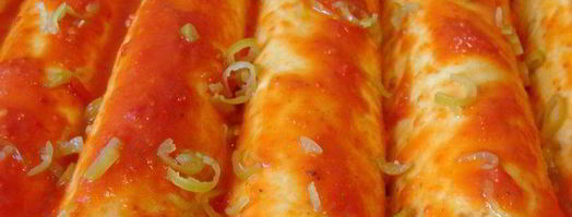 мексиканские лепешки с фасолью, сыром и острым соусом. Шаг 10