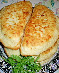 Сырные лепешки с мясом