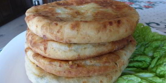 Сырные лепешки