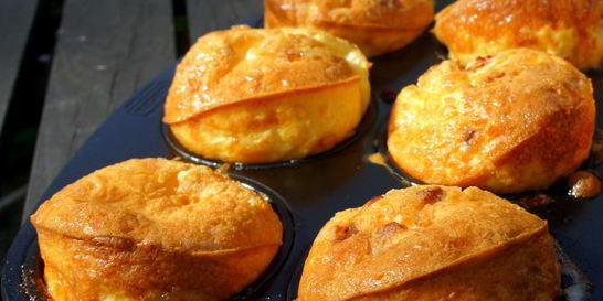 Маффины с беконом и сыром