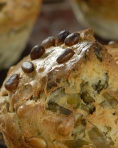 Маффины с щавелем и кедровыми орешками