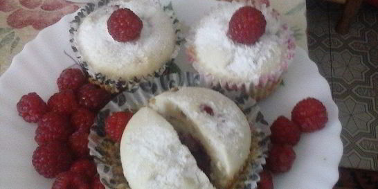 Малиновые маффины