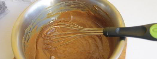 шоколадные маффины с карамелью. Шаг 4