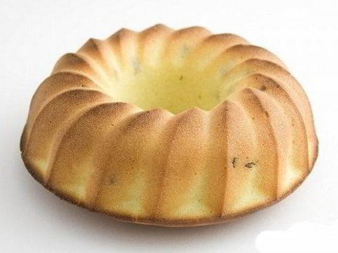 Рецепт классического манника на кефире с изюмом