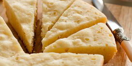 Манник на кефире в мультиварке