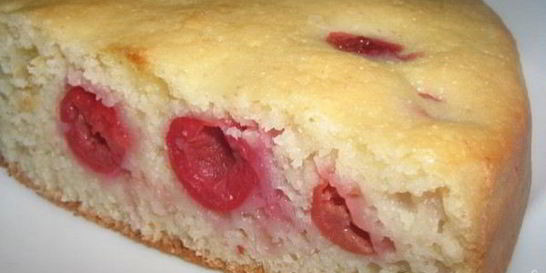 Манник с вишней