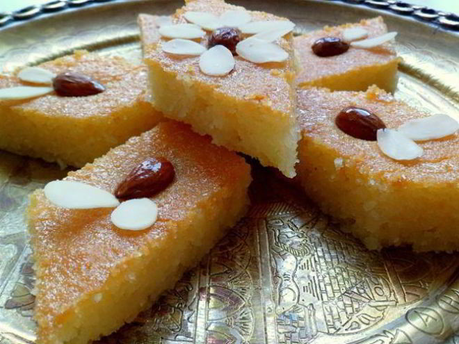 Рецепт намуры — арабского манника, пропитанного сиропом с ароматом роз и флердоранжа