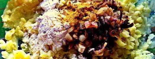 картофельные оладьи с колбасками. Шаг 9