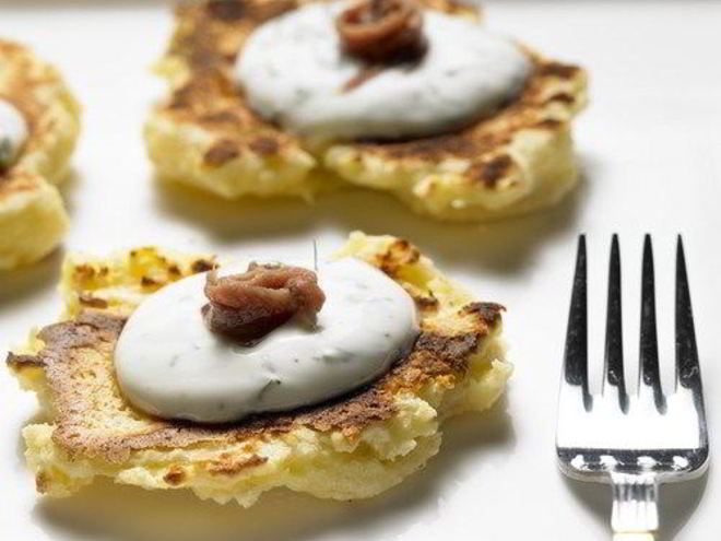 Рецепт оладий из кабачков с фетой