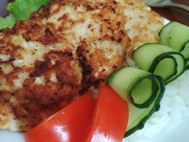 Рецепт оладий из капусты и куриного фарша