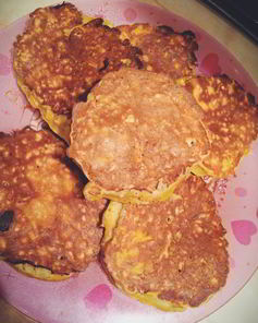 Оладьи из тыквы и овсяных хлопьев