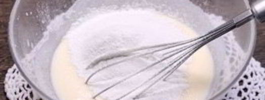 оладьи на кефире классические. Шаг 4