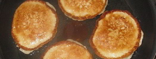 оладьи на кефире с яблоком. Шаг 8