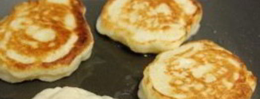 оладьи на молоке и дрожжах пышные. Шаг 8