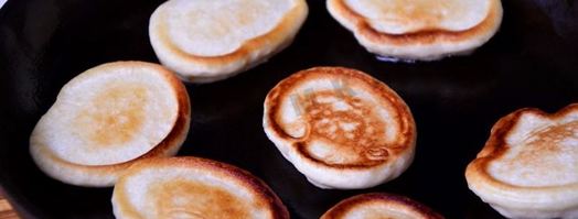 оладьи на сыворотке пышные без яиц. Шаг 6