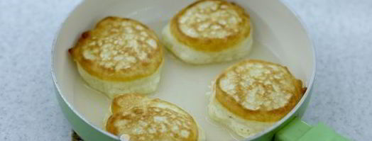 пышные оладьи на кефире. Шаг 8