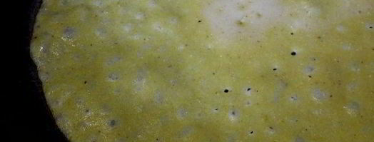 тонкие кукурузные блинчики с куркумой. Шаг 5