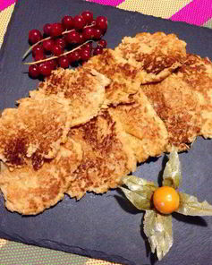 Яблочные оладьи на завтрак