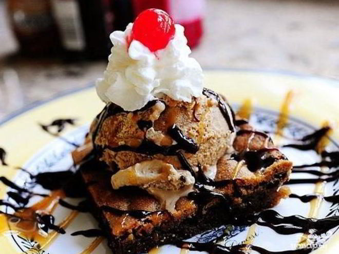 Рецепт мороженого с кофейным печеньем и шоколадом