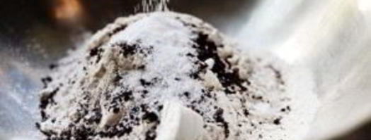 мороженое с кофейным печеньем и шоколадом. Шаг 3