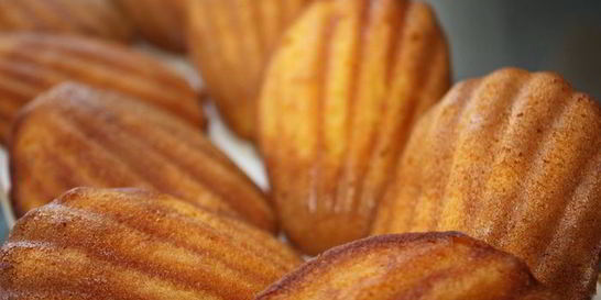 Печенье Мадлен с манговым пюре