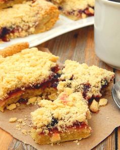 Печенье с тертым тестом сверху