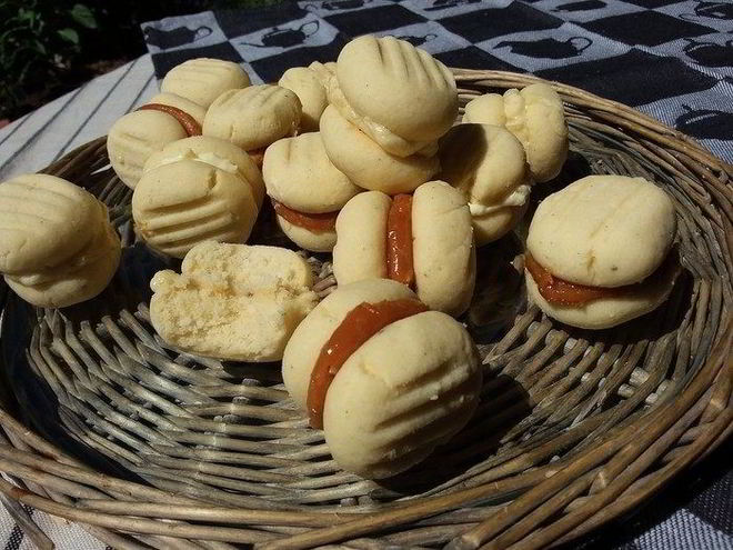 Рецепт ванильного печенья с лимонным кремом