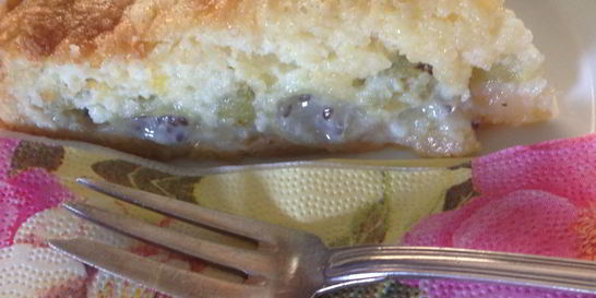 Крыжовниковый пирог с меренгой