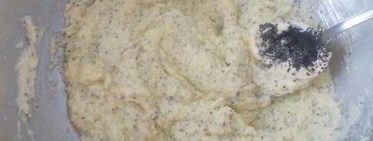 маковый пирог с карамельными яблочками. Шаг 3