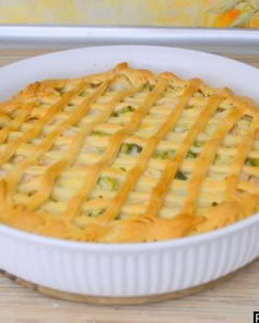 Пирог с брокколи и курицей