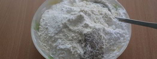 пирог с малиной, абрикосами и орехами. Шаг 3