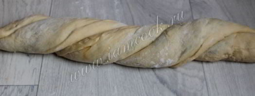 пирог с вареной сгущенкой. Шаг 9