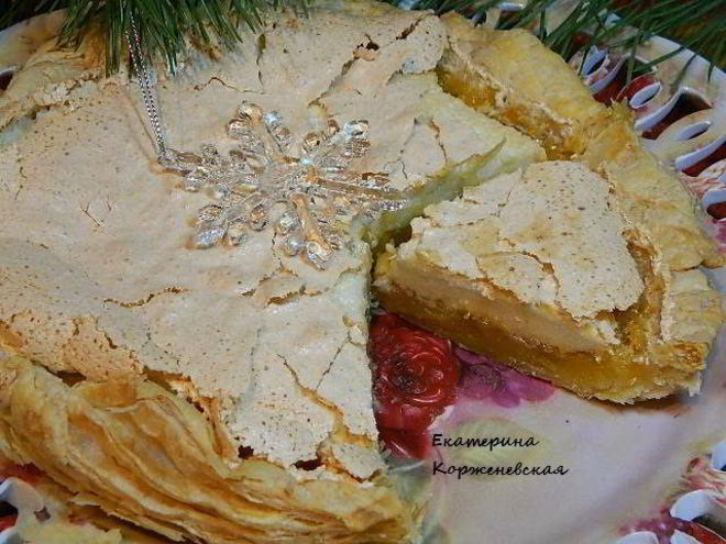 Рецепт слоеного апельсинового пирога с безе