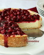 Творожный пирог с кокосом и вишней