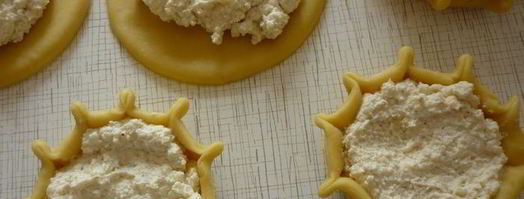 калицуния — греческие пирожки. Шаг 9