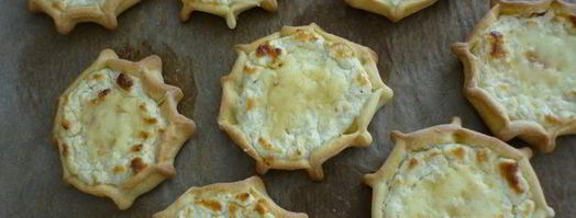 калицуния — греческие пирожки. Шаг 10