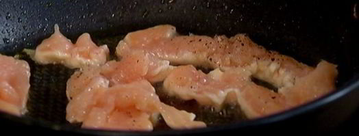 пирожки из лаваша с курицей и капустой. Шаг 7