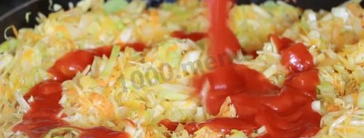 пирожки из слоеного теста с капустой в духовке. Шаг 8