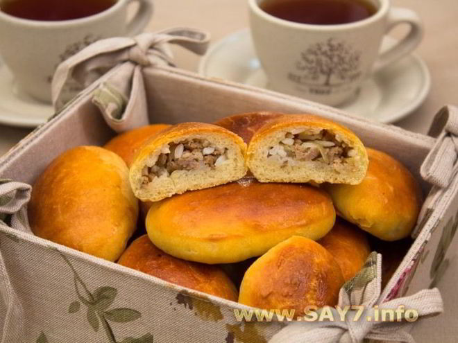 Рецепт пирожков с фаршем и рисом